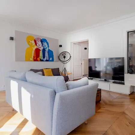 Center - Haussmann Elegant Apartament