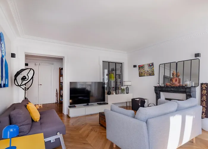 Center - Haussmann Elegant * 파리