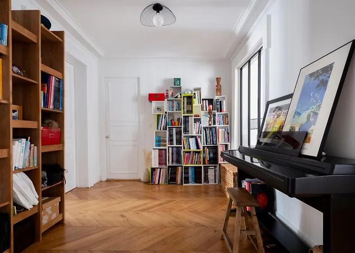 Center - Haussmann Elegant 파리